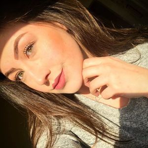 Meet your Posher, Kelsie